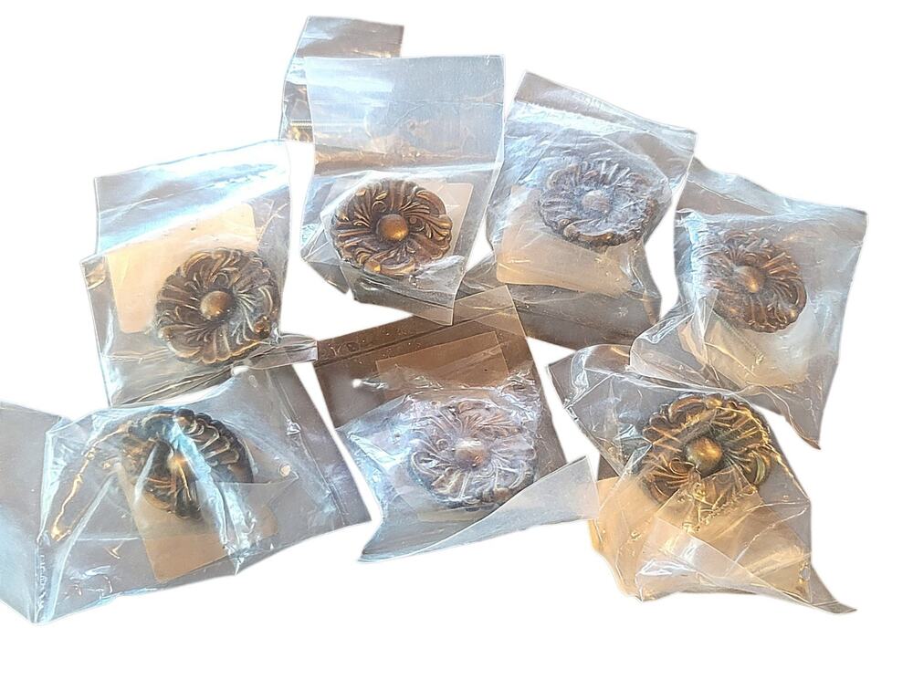 New Lot 7 Liberty Metal Flower FRENCH PROVINCIAL Drawer Knobs 1.5" Diam
